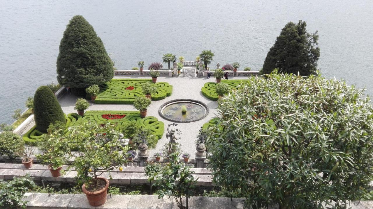Giardino Apartamento Porto Valtravaglia Exterior foto